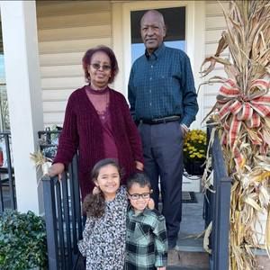 Meet your Posher, Philemon